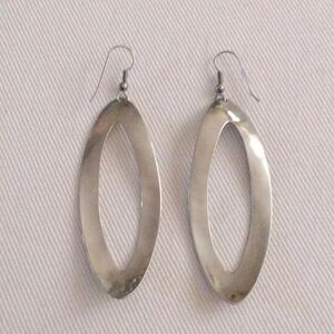 Silver Oval Hoop Earrings